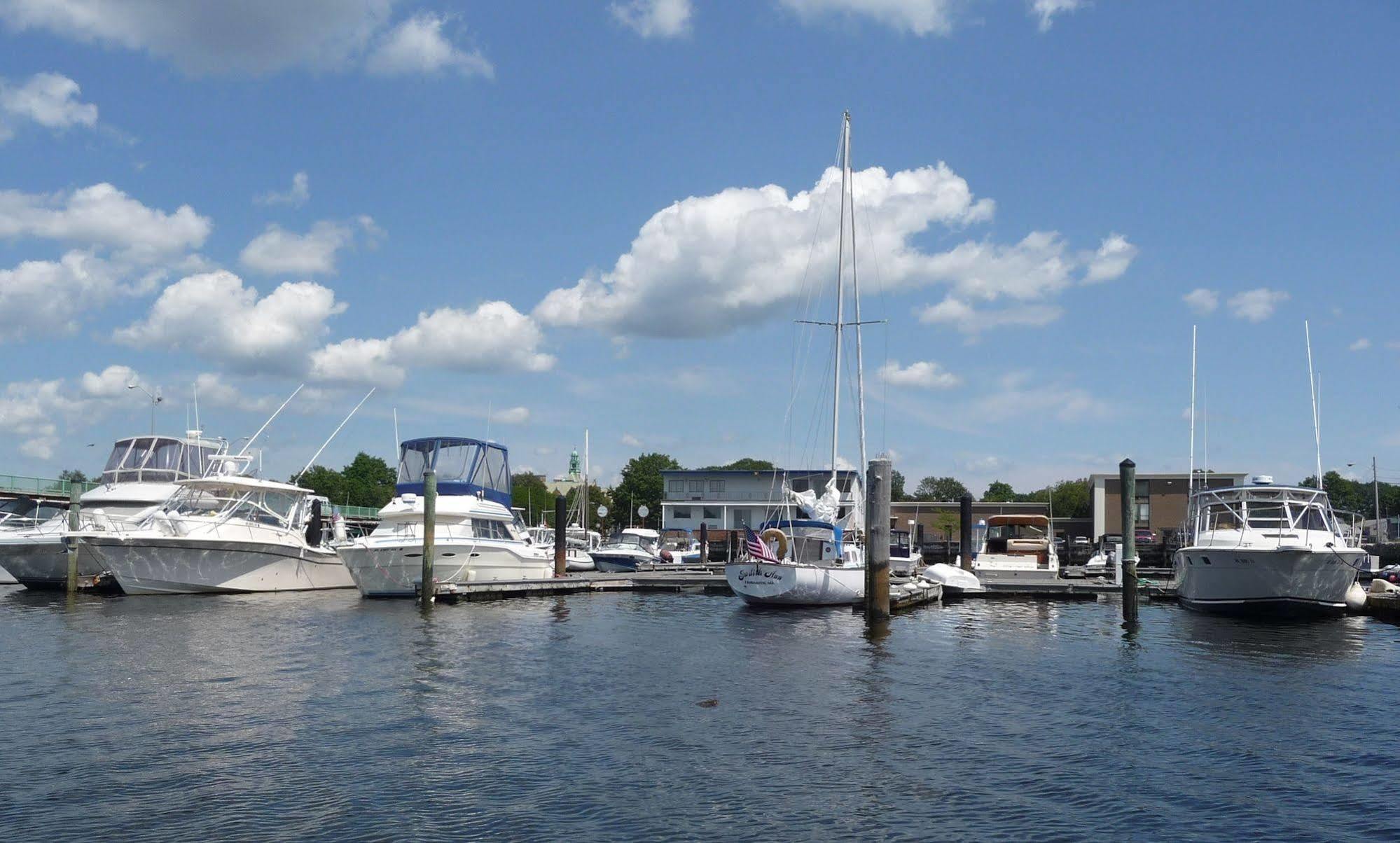 Seaport Resort And Marina Fairhaven Eksteriør bilde